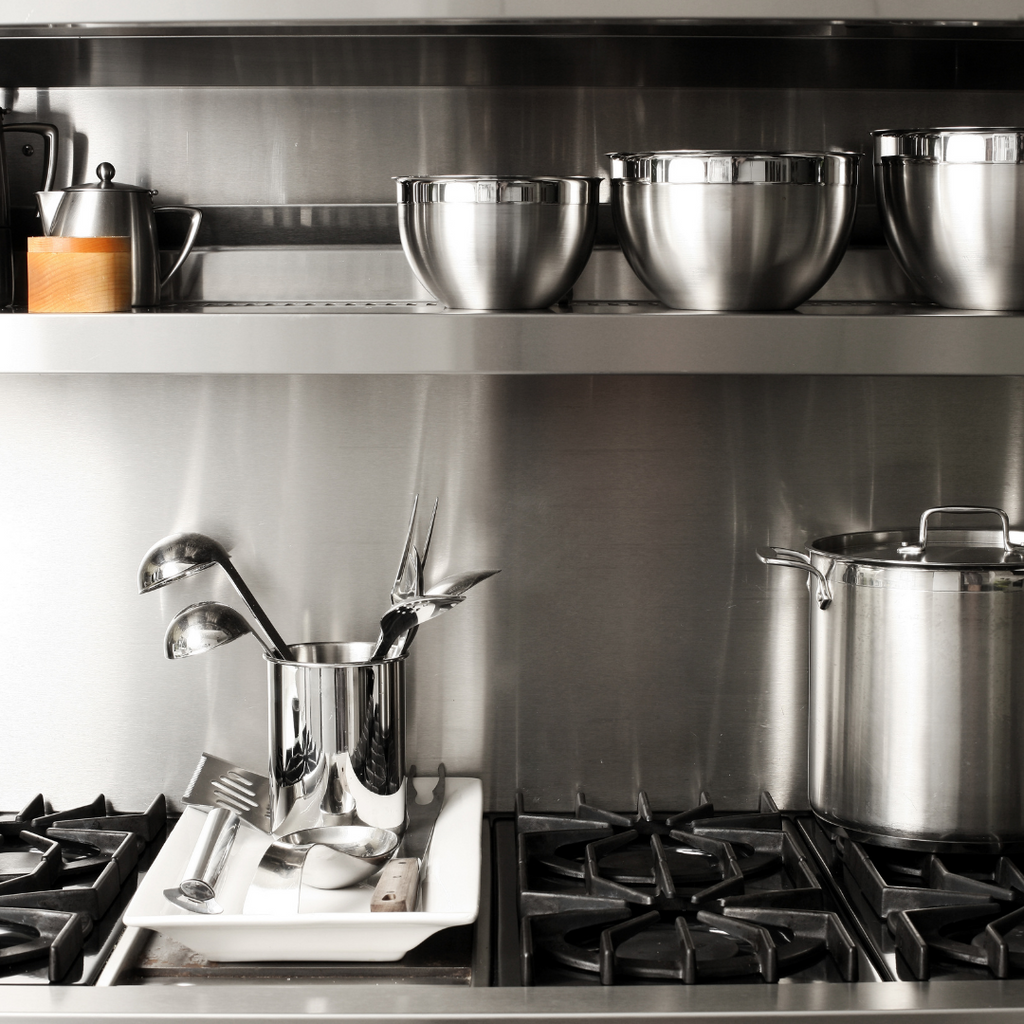 YOUR ESSENTIAL KITCHEN'S MOST IMPORTANT COOKING KIT